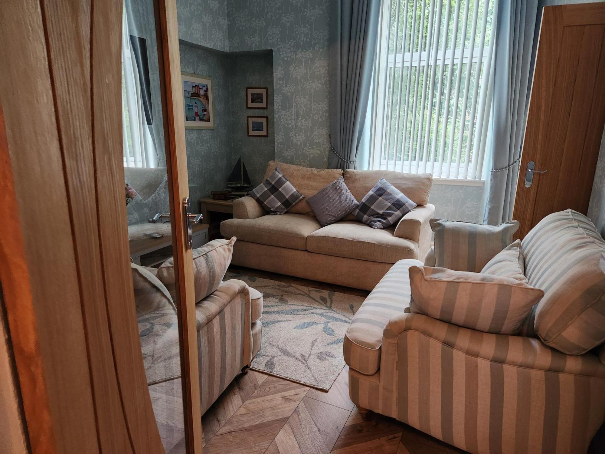 Captivating 2-bed Ground Floor In