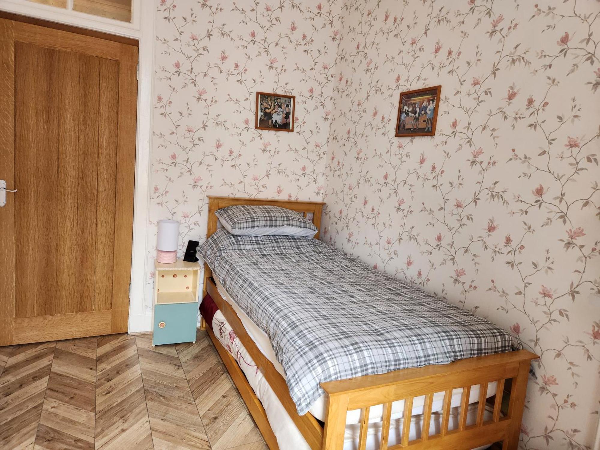 Captivating 2-bed Ground Floor In Apartment Largs